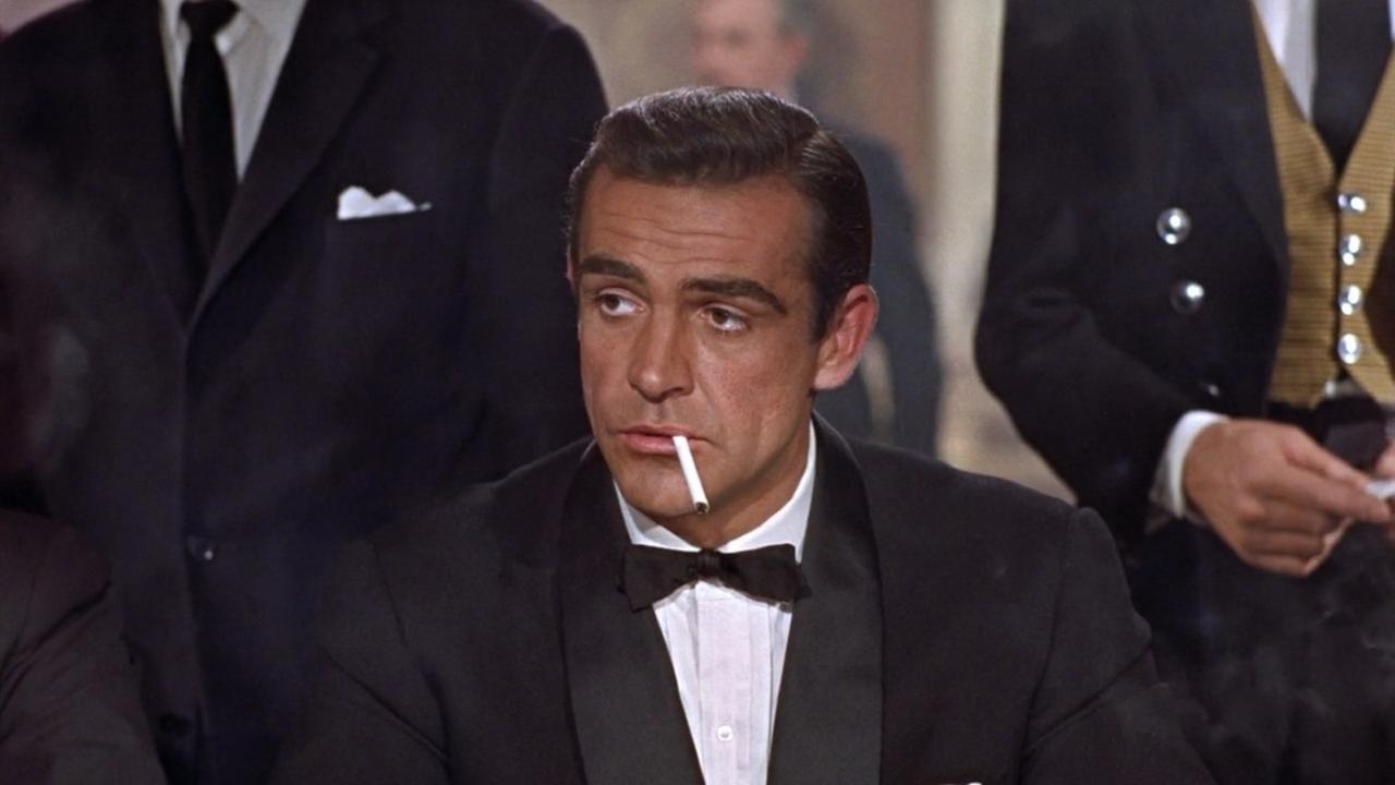 Penonton Film James Bond Berisiko Jadi Perokok