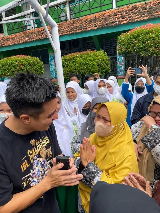 [Instagram/baimwong]