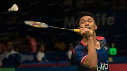 Tunggal putra Indonesia, Jonatan Christie, kalah 21-14, 19-21 dan 14-21 dari tunggal putra Denmark, Jan O Jorgensen. (Bola.com/Vitalis Yogi Trisna)