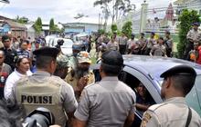 Bebas, aktivis pro-kemerdekaan Papua disambut ratusan pendukung