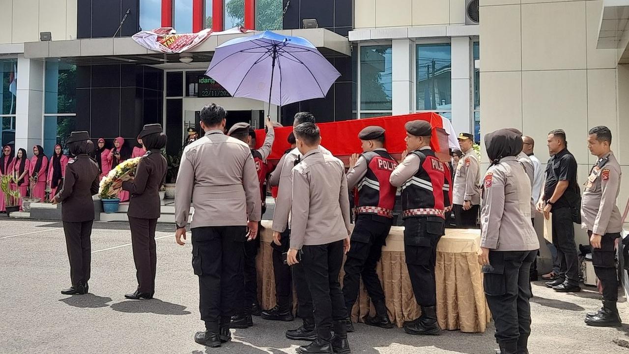 Jenazah Polisi Ditembak Polisi di Solok Selatan Dipulangkan ke Makassar