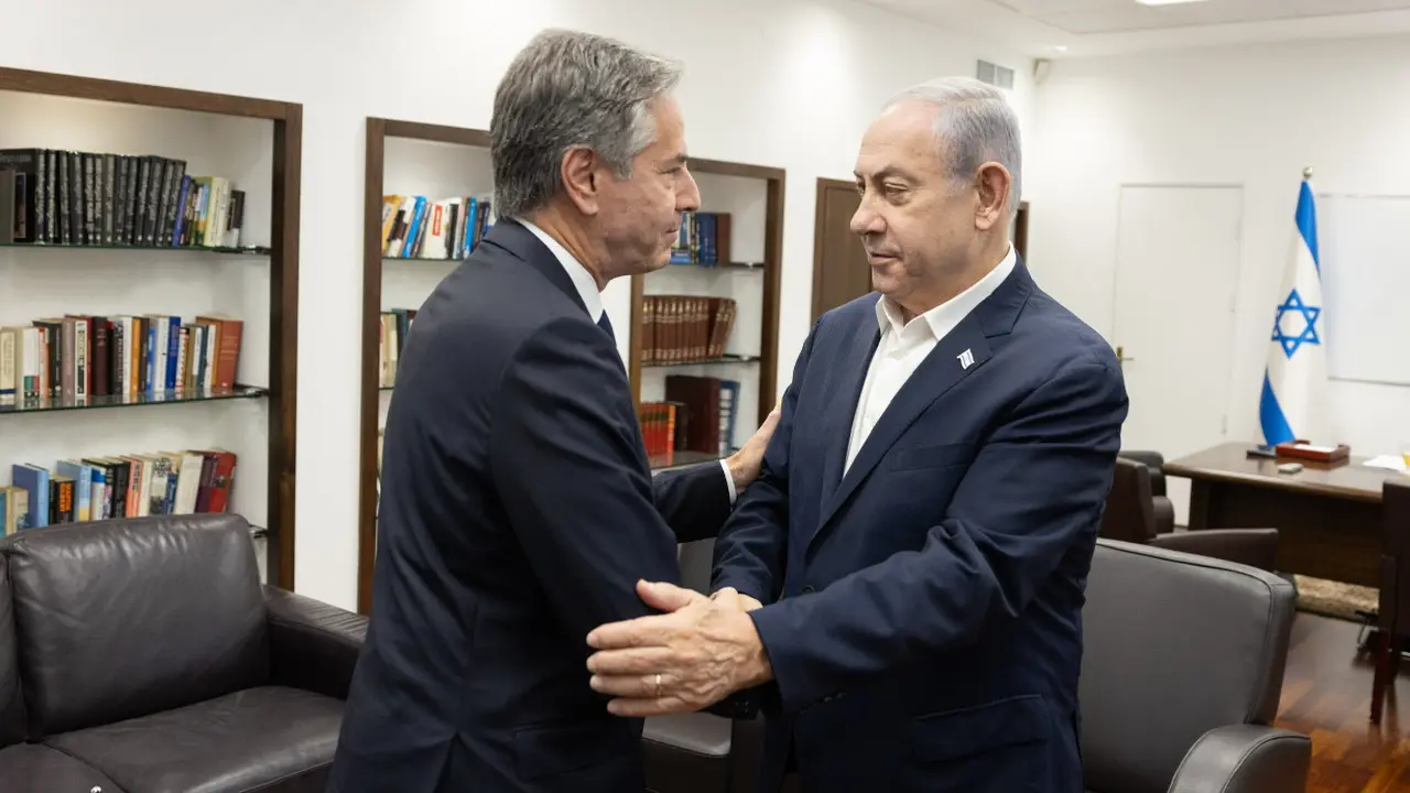 Menlu Amerika Serikat Antony Blinken dan PM Israel Benjamin Netanyahu.