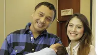 Istri Giring Bocorkan Rahasia Bisa Tenang Saat Melahirkan