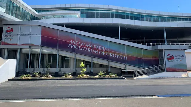 Bandara Komodo di Labuan Bajo, Nusa Tenggara Timur siap melayani penerbangan dari dan ke luar negeri, selama penyelenggaraan Konferensi Tingkat Tinggi (KTT) ASEAN Ke-42. (Dok Kemenhub)