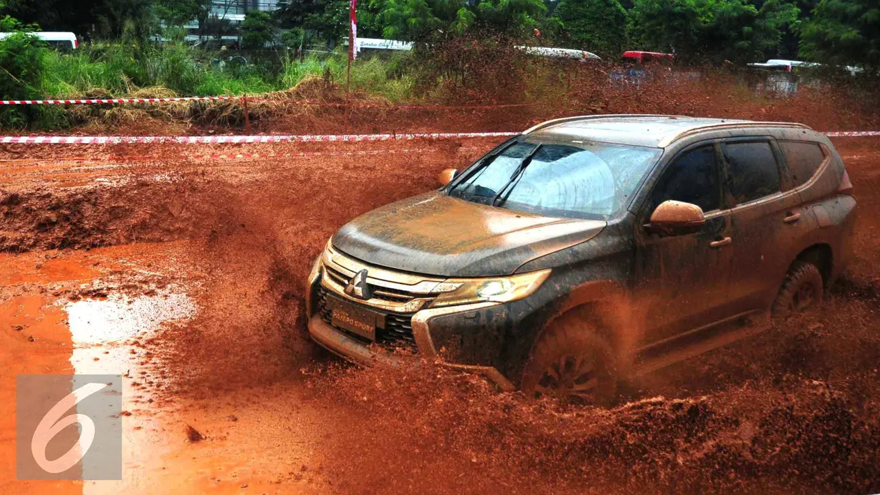 201602225-All-New-Pajero-Jakarta-AY