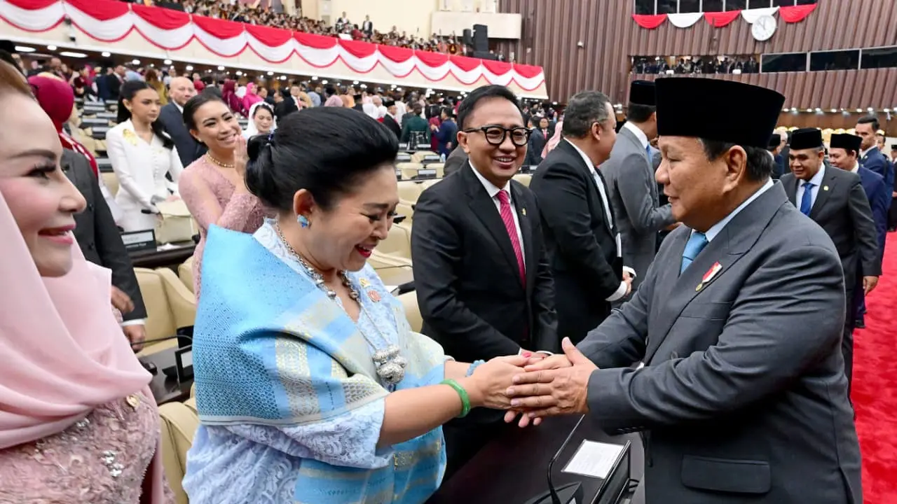 Momen Prabowo bertemu Titiek Soeharto di sidang MPR
