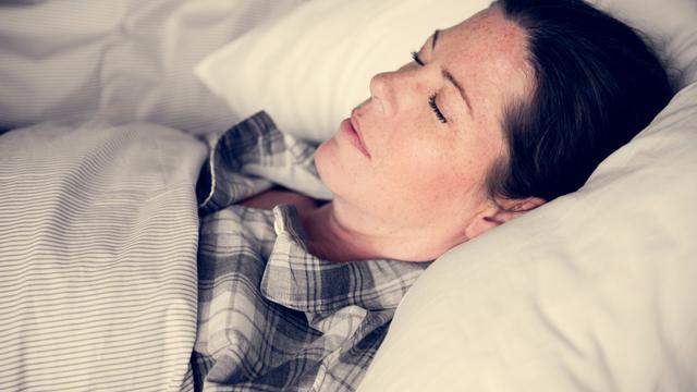 Ingin Tidur Lebih Nyenyak? Jadilah Orang yang Religius (Rawpixel.com/Shutterstock)