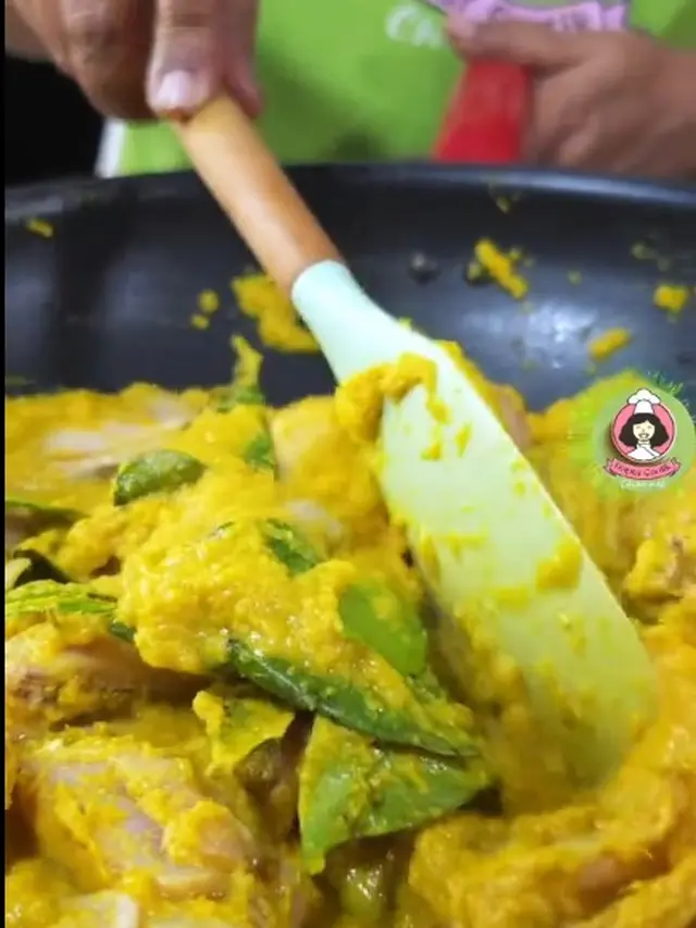 Cara Bikin Ayam Goreng Kuning Supaya Empuk dan Bumbu Meresap Sampai dalam, Tanpa Diungkep