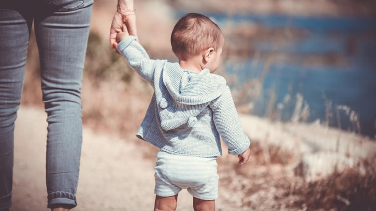 Cara Adopsi Anak di Indonesia, Simak Persyaratan dan Hal-Hal Penting yang Perlu Diperhatikan - Hot Liputan6.com