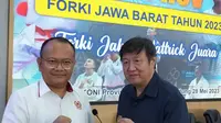 Ketua Umum KONI Jabar, M. Budiana dan Ketua FORKI Jabar, Gianto Hartono/Ist