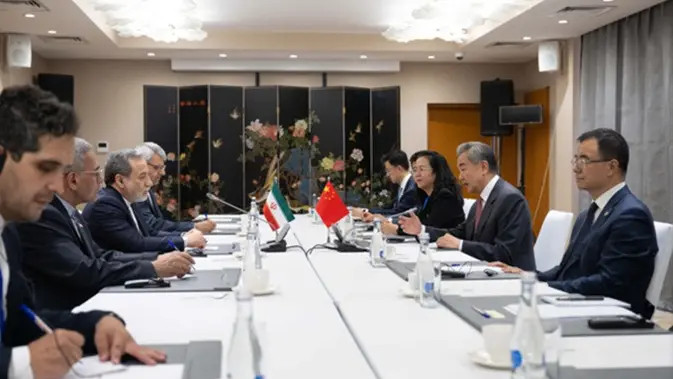 China Dukung Iran Jaga Kedaulatannya