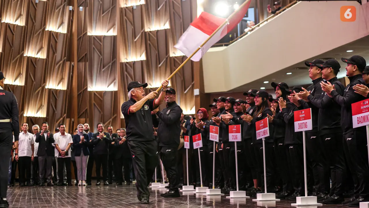 Foto: Siap Berlaga di Asian Games 2022, Tim Indonesia Resmi Dikukuhkan