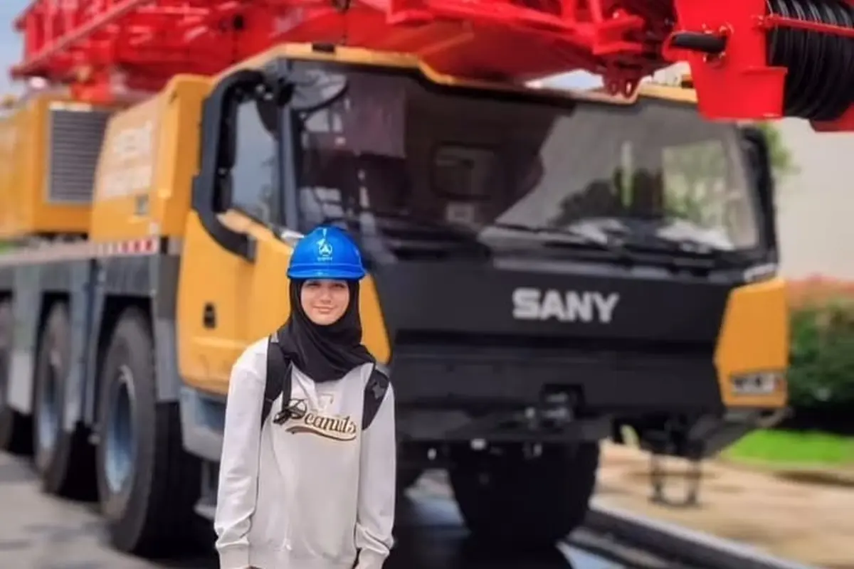 Potret Eisha Bachmid anak Lyra Virna yang makin cantik dan beranjak remaja (Sumber: Instagram/@lyravirna)