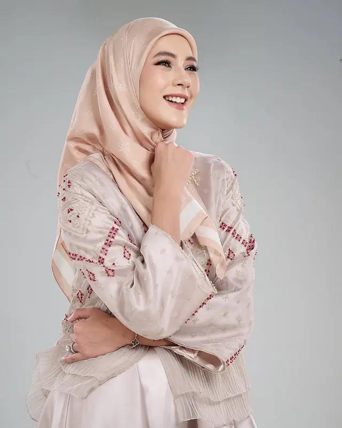 6 Potret Transformasi Paula Verhoeven Jadi Model, Bakal Rilis Brand Fashion Sendiri