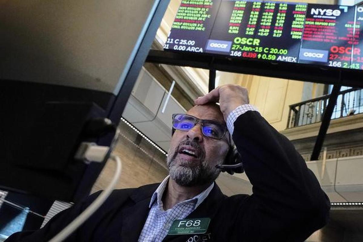 Bonus Karyawan Wall Street Sentuh Rekor pada 2025