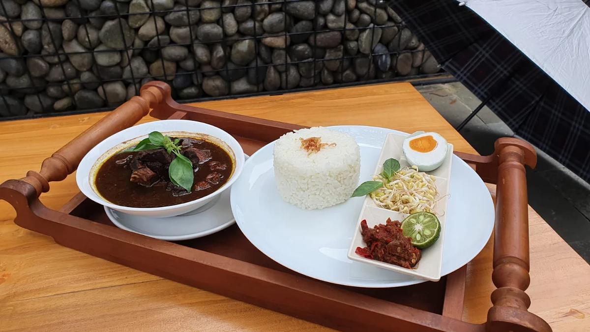 12 Rekomendasi Tempat Buka Puasa di Solo 2026, Pilihan Suasana Nyaman dan Lezat