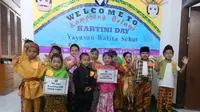 Lihat kelucuan anak-anak ini dengan gaya dan pakaian betawi untuk memperingati Hari Kartini.