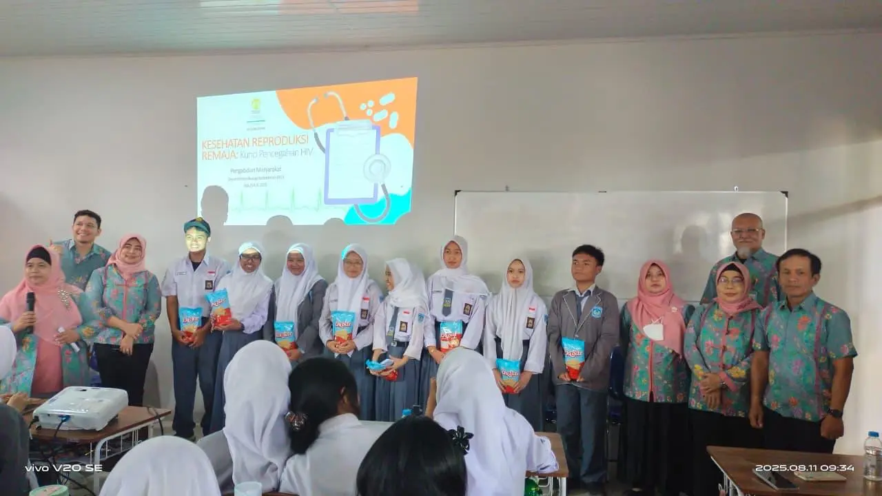 Departemen Biologi Kedokteran, FKUI menggelar program pengabdian masyarakat (pengmas) di SMAN 2 Lembang, Bandung Barat. (Istimewa)