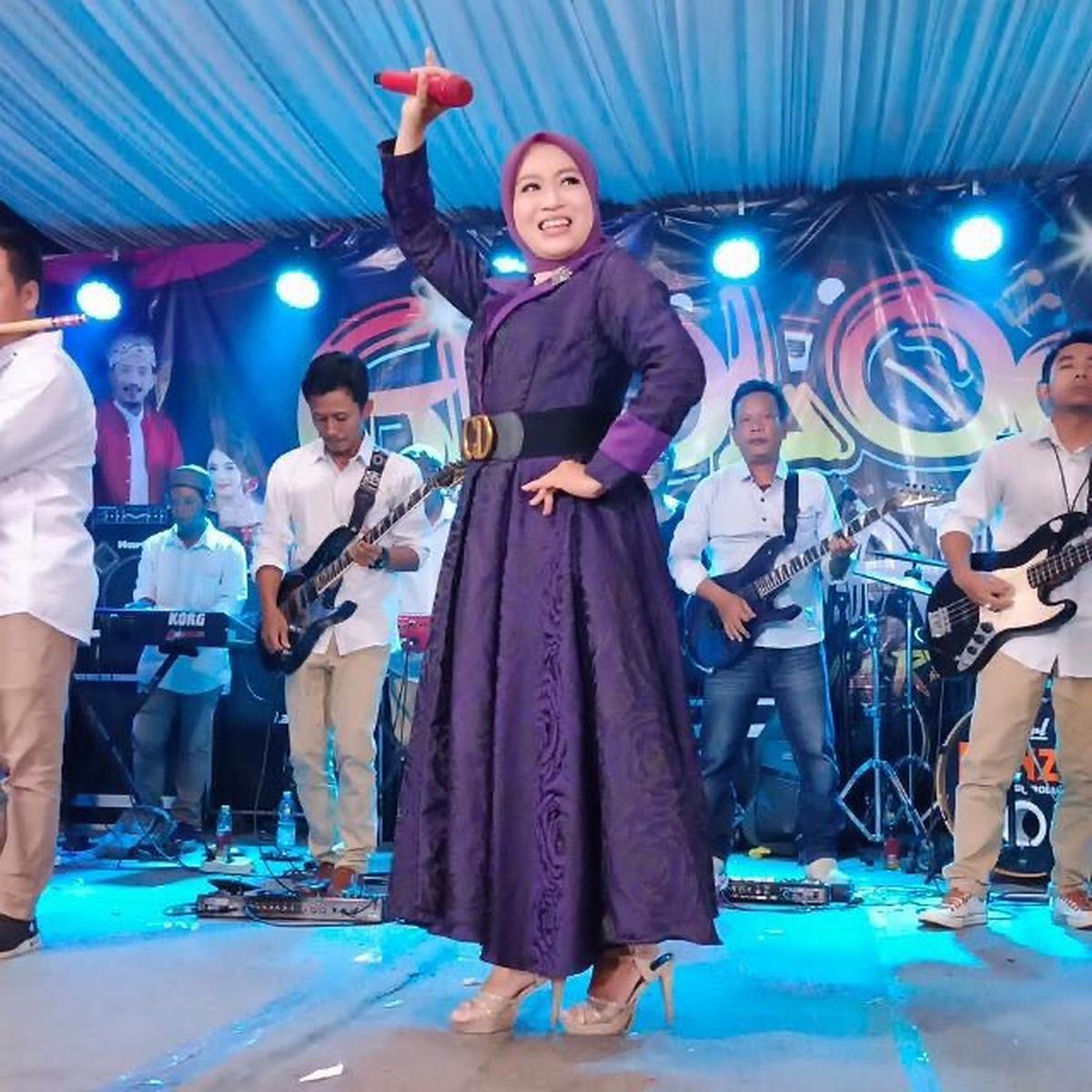 1. Lilin Herlina