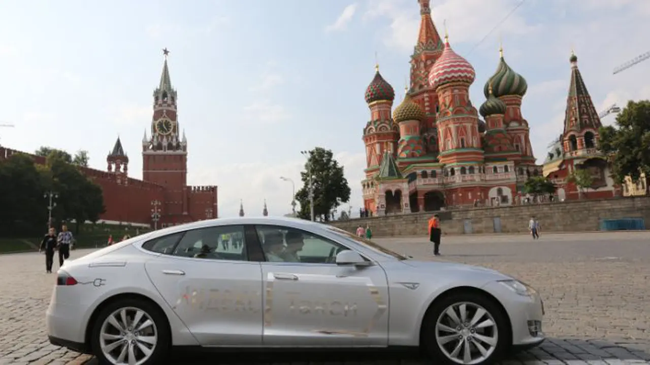 SPBU di Rusia Wajib Ada Fasilitas Pengisian Mobil Listrik