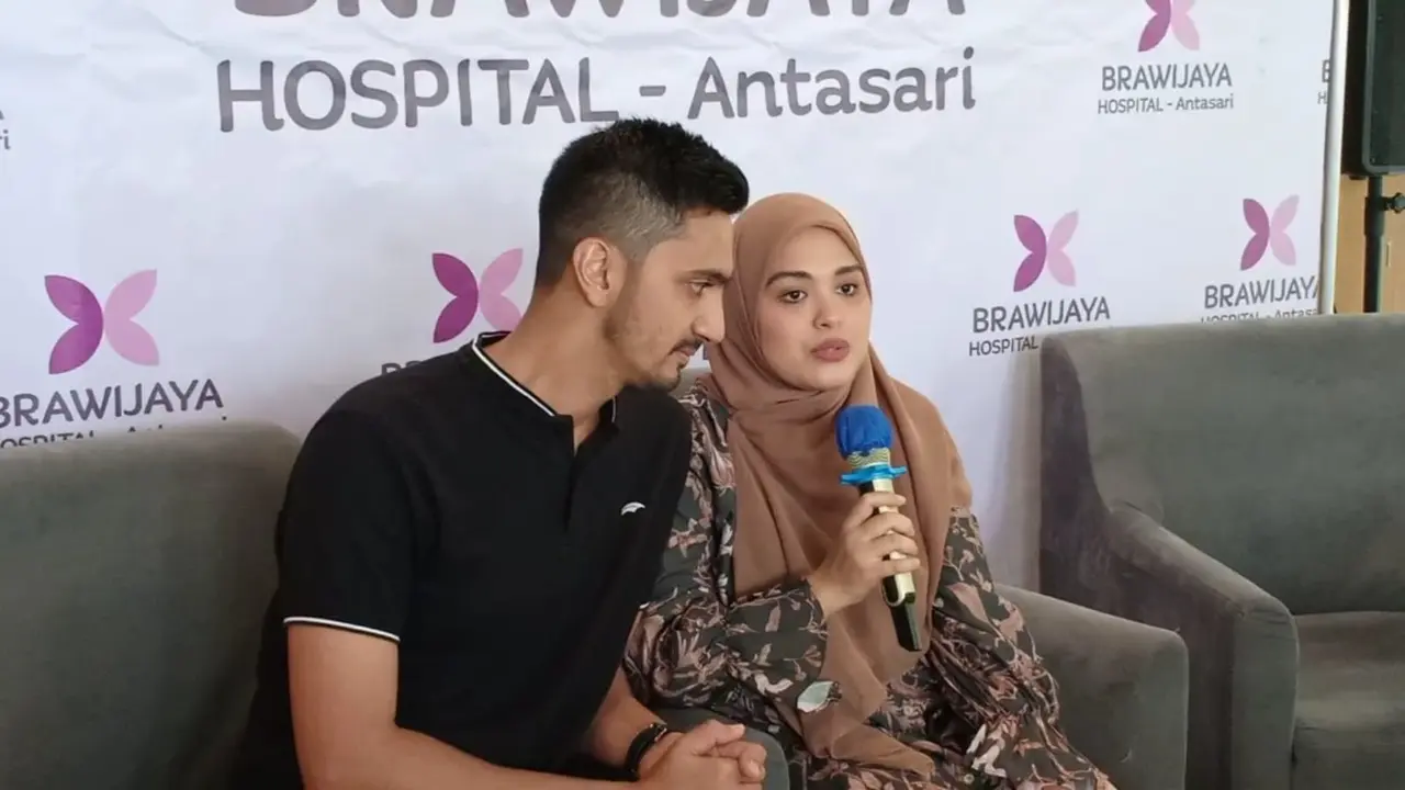 Vebby Palwinta dan Razi Bawazier