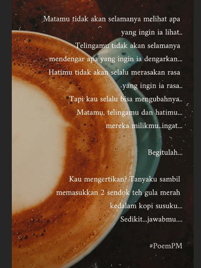 Puisi Putri Marino (Instagram/ putrimarino)