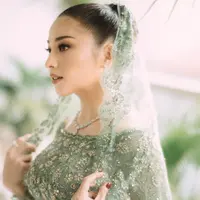 Inspirasi Kebaya ala Nikita Willy (credit: instagram/nikitawillyofficial94)