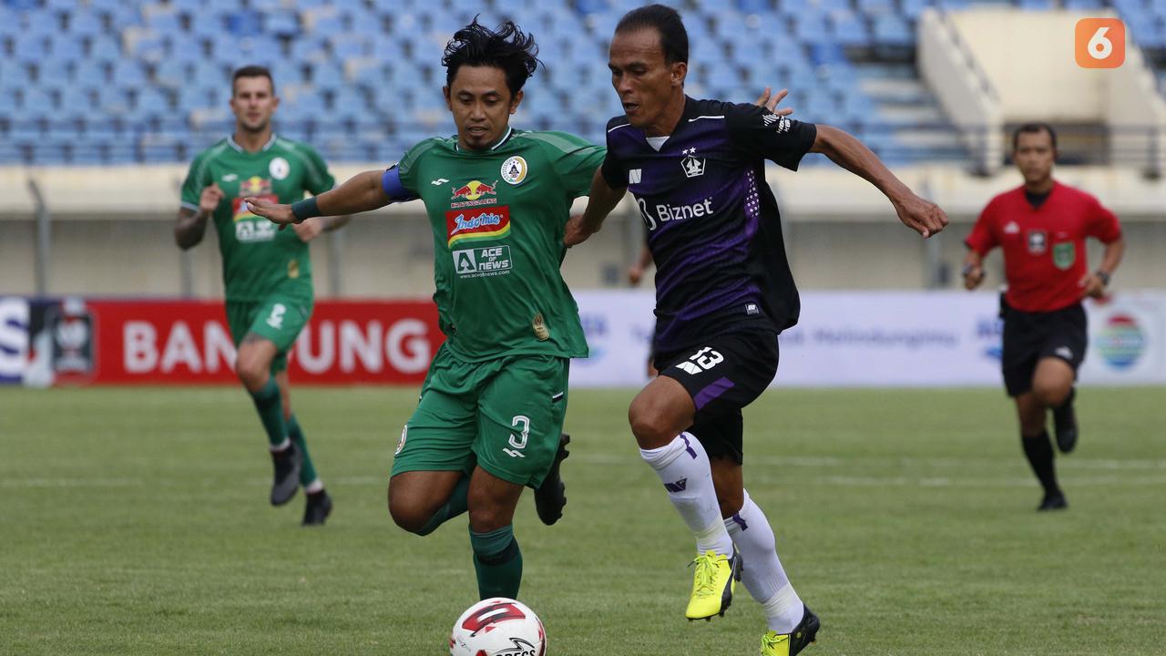 Persik Kediri vs PS Sleman