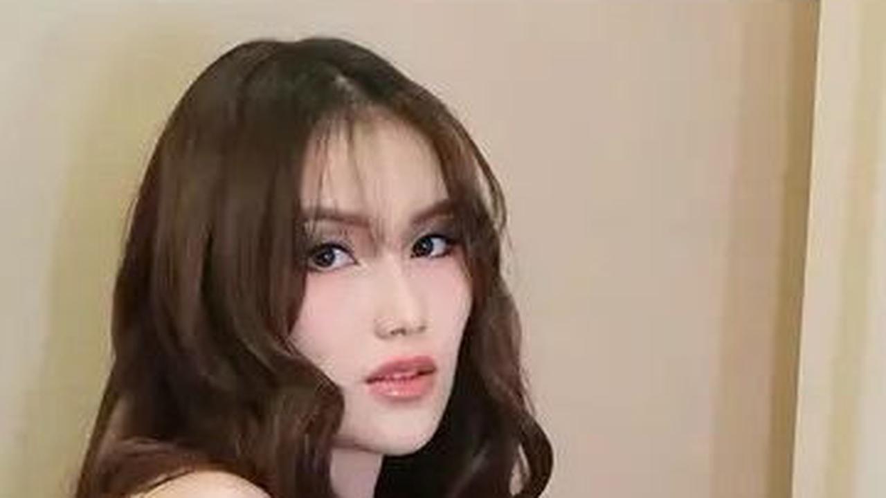 Kecantikan Ayu Tuai Pujian