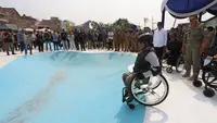 Secara umum, fasilitas kursi roda freestyle mirip dengan arena skateboard, hanya saja dibangun dengan lebih inklusif dan dilengkapi berbagai fasilitas yang ramah disabilitas. Foto: Dok Pribadi.