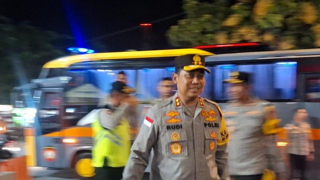 Kapolda NTT Pimpin Langsung Pengamanan Idulfitri di Kota Kupang untuk Pastikan Kamtibmas Kondusif