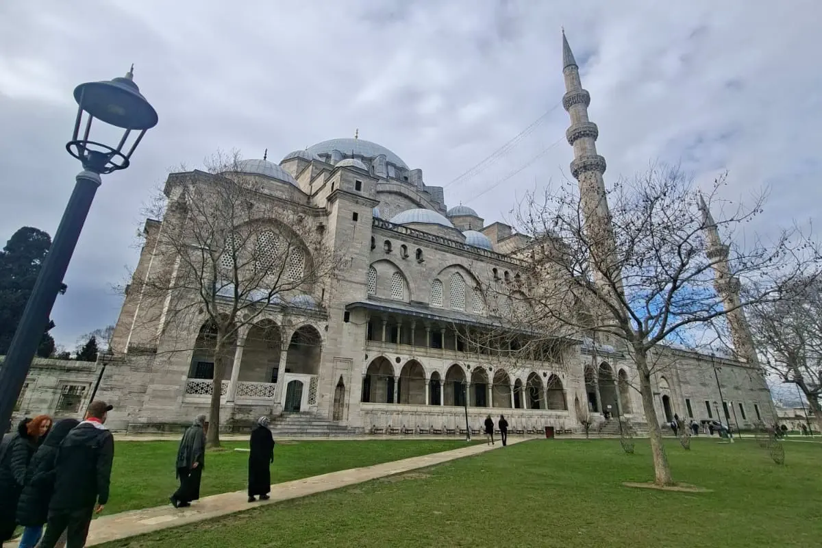 Masjid Süleymaniye Turki