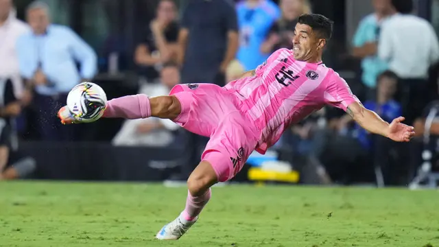 Foto: Dapat Hadiah Dua Penalti dari Handball, Luis Suarez Bawa Inter Miami ke Semifinal Leagues Cup 2025