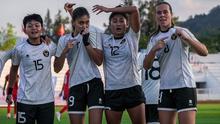 Selebrasi para pemain Timnas Indonesia Putri usai mengalahkan Singapura dengan skor 3-1 dalam lanjutan SEA Games 2025 di IPE Chonburi Stadium, Minggu (7/12/2025). (Dok. PSSI)