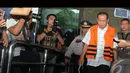 Mantan hakim Pengadilan Tipikor Bandung, Ramlan Comel jalani pemeriksaan perdana di KPK, Selasa (19/8/14) (Liputan6.com/Herman Zakharia)
