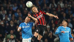 Napoli berhasil memetik kemenangan saat menjamu AC Milan dalam laga lanjutan Liga Italia 2025/2026 di Diego Armando Maradona Stadium, Naples, Italia, Senin (06/04/2026) waktu setempat. (AP Photo/LaPresse/Alessandro Garofalo)