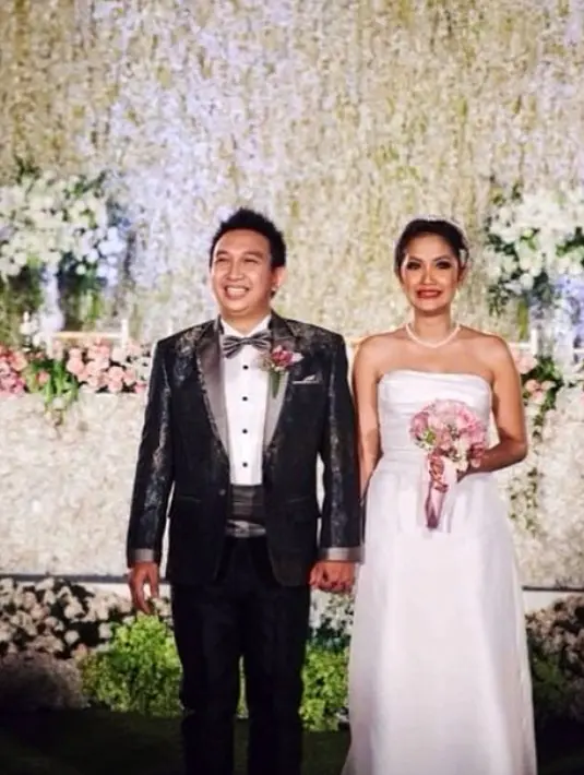 "Suasana pertemuannya biasa karena perkenalan biasa sebagai temen. Tapi saya melihat dia sosok yang cantik dan menarik," ungkap lelaki kelahiran 6 Agustus 1979 kepada Bintang.com beberapa waktu lalu. (dok.Pribadi/Bintang.com)