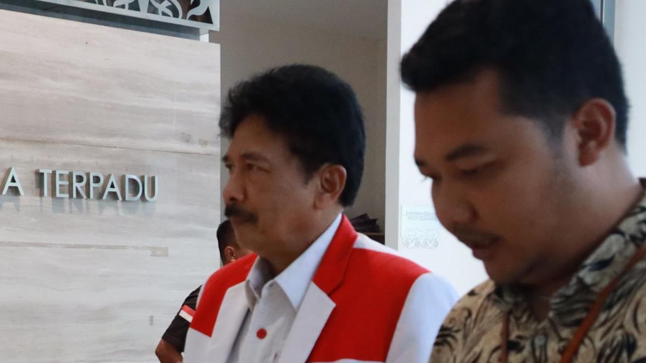 Kunjungi PLBN Entikong, Kepala BPIP Komitmen Perkuat Ideologi Pancasila di Wilayah Perbatasan