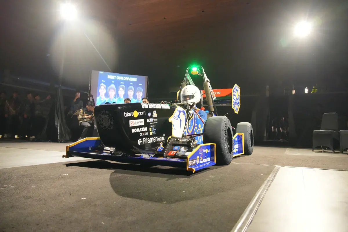 Surasakti AF-06, mobil balap Formula Student generasi ke-14 buatan Tim Arjuna EV UGM
