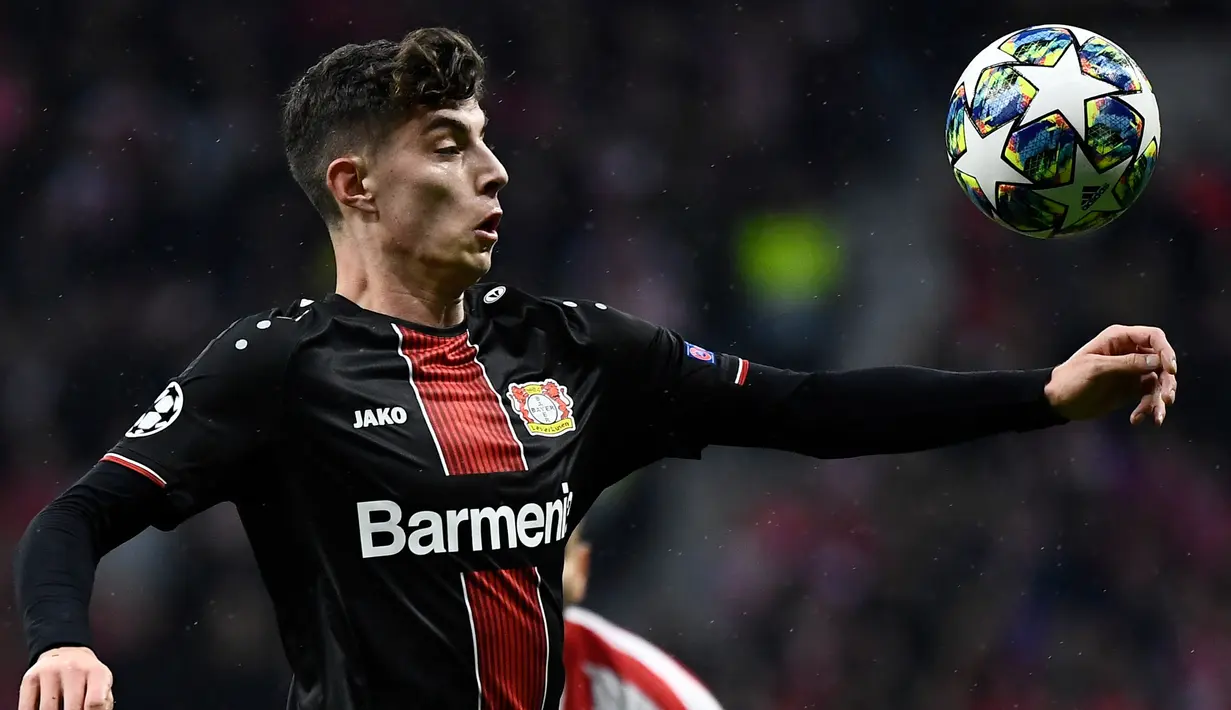 Kai Havertz (81 juta euro) - Penyerang Bayer Leverkusen berusia 20 tahun ini tengah menjadi incaran banyak klub besar Eropa. Dari 26 laganya bersama Leverkusen, Harvetz telah menorehkan 11 gol dan 5 assist di musim ini. (AFP/Oscar Del Pozo)