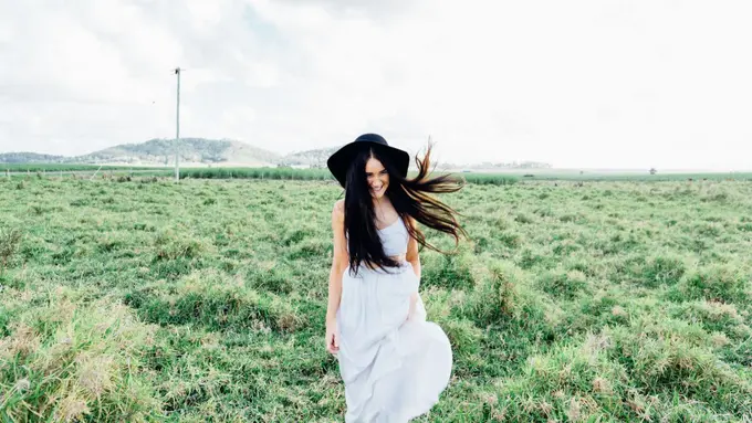 15 Outfit Kekinian yang Sering Dipakai Para Remaja 