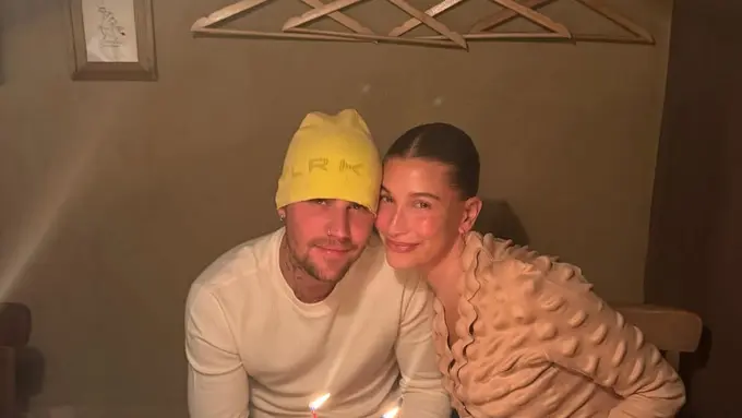 Gaya Minimalis Hailey Rayakan Ulang Tahun Justin Bieber ke-32 tahun dengan Dinner Romantis