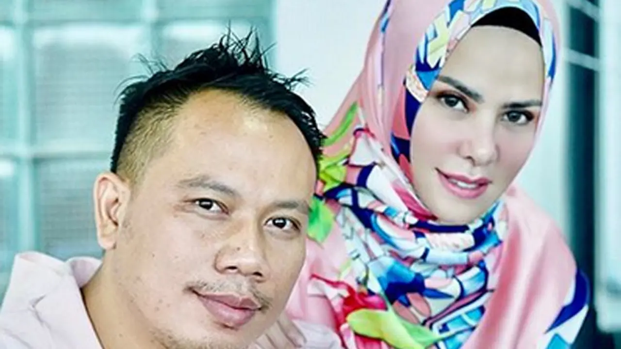 [Bintang] Angel Lelga dan Vicky Prasetyo