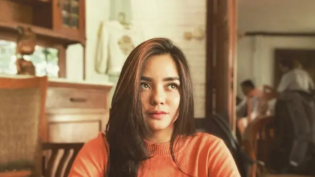 7 Pesona Gita Sinaga Pemain FTV Suara Hati Istri yang Kerap Curi Perhatian
