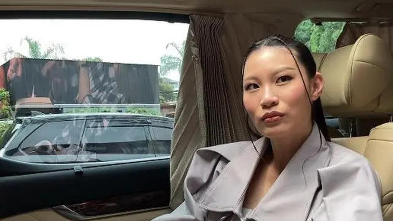 Patricia Gouw Ungkap Rahasia Tubuh Rampingnya Setelah Dua Bulan Melahirkan
