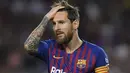 Lionel Messi saat ini menyandang status bebas transfer. Kontraknya dengan Barcelona sudah selesai pada 30 Juni 2021 kemarin. Jika tak ada pembaruan ikatan kerja, Messi bisa pergi secara cuma-cuma. Selain dirinya, berikut 5 pemain bintang yang berlabel gratisan. (Foto: AFP/Lluis Gene)