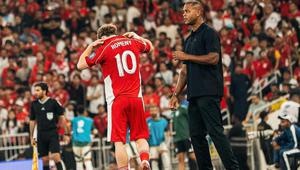Pelatih Timnas Indonesia, Patrick Kluivert memasukkan Ole Romeny di babak kedua dalam laga melawan Arab Suadi di King Abdullah Sport City Stadium, (8/10/2025). (Instagram Ole Romeny)