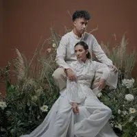 1 Desember 2021 lalu, Vidi Aldiano dan Sheila Dara telah menggelar acara lamaran yang cukup meriah dengan dihadiri beberapa rekan artis lainnya. (Instagram/willymulyadi27).