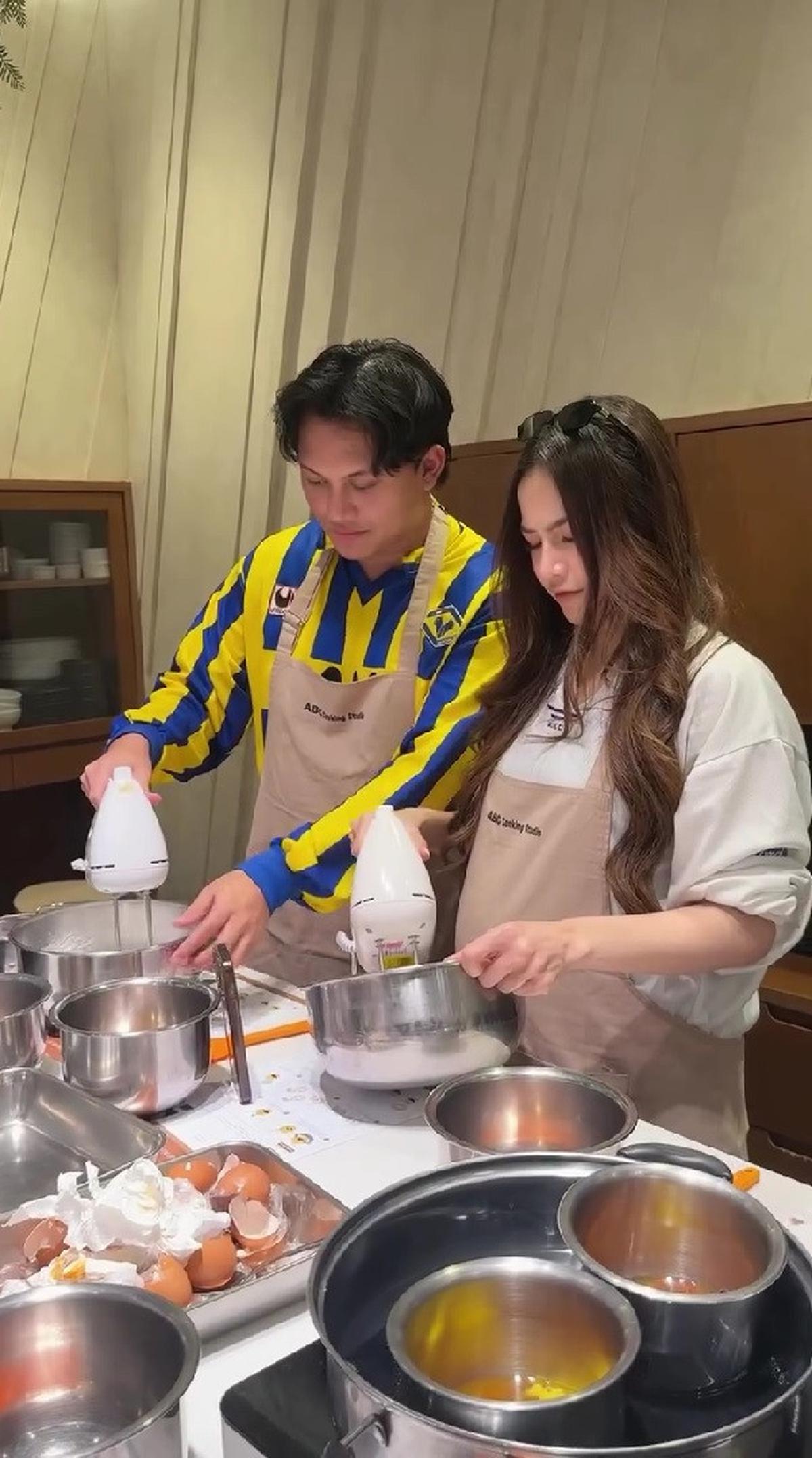 Potret Aaliyah Massaid dan Mahalini Ajak Suami Ikut Kelas Masak, Duo Bumil Ini Kompak Banget