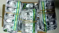 Ratusan butir obat PCC berhasil diamankan Satuan Reserse Narkoba Polres Maros di Bandara Hasanuddin. Foto: (Eka Hakim/Liputan6.com)